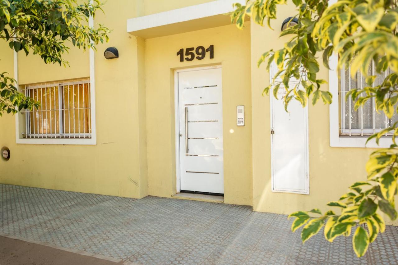 Departamentos Ferrando RSA Exterior photo
